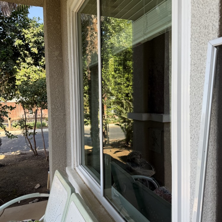 Window Cleaning in Clovis, CA