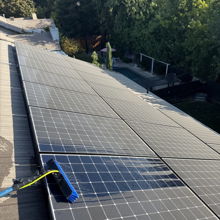 Window Cleaning in Clovis, CA