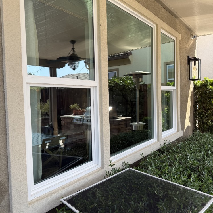 Window Cleaning in Clovis, CA
