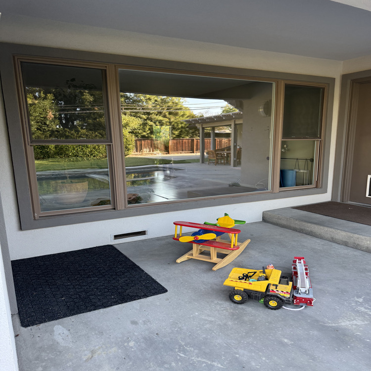 Window Cleaning in Clovis, CA