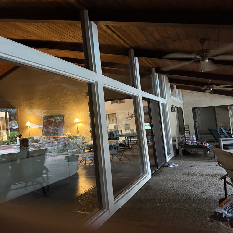 Window Cleaning in Clovis, CA